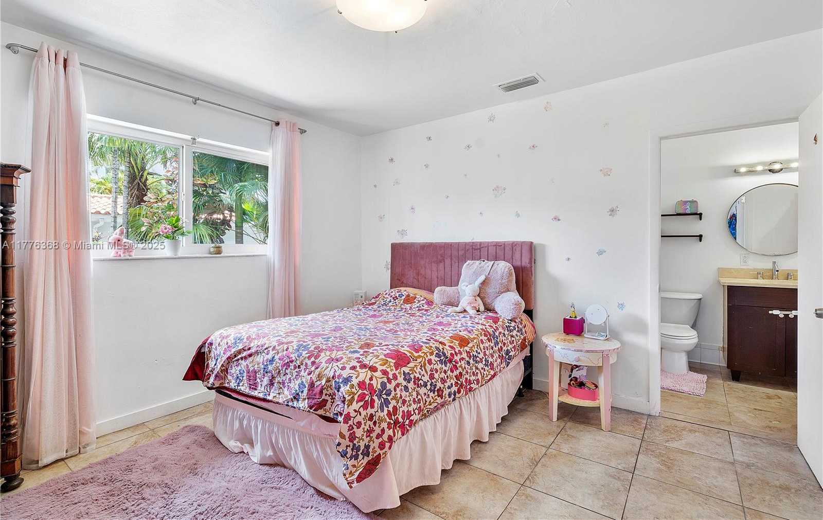 Small Image of 10619 NORTH EAST 10TH PL, Miami Shores Number 31