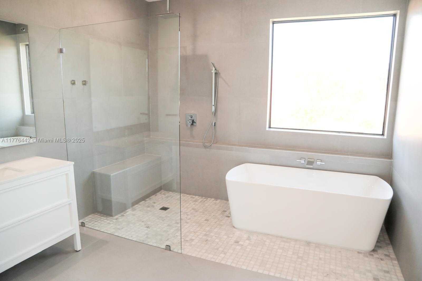 Small Image of 19209 SOUTH WEST 80TH CT, Cutler Bay Number 16