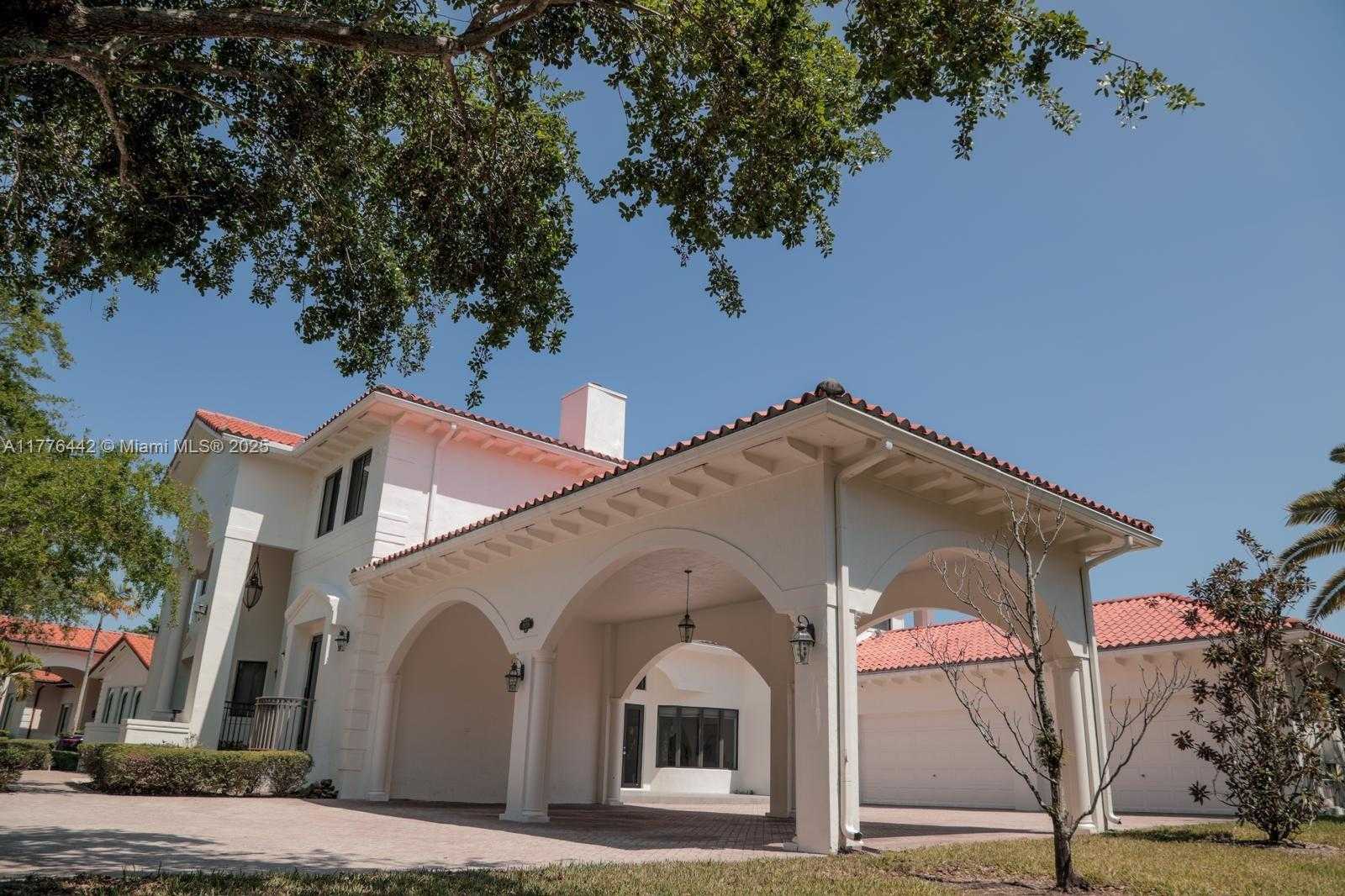 Small Image of 19209 SOUTH WEST 80TH CT, Cutler Bay Number 20