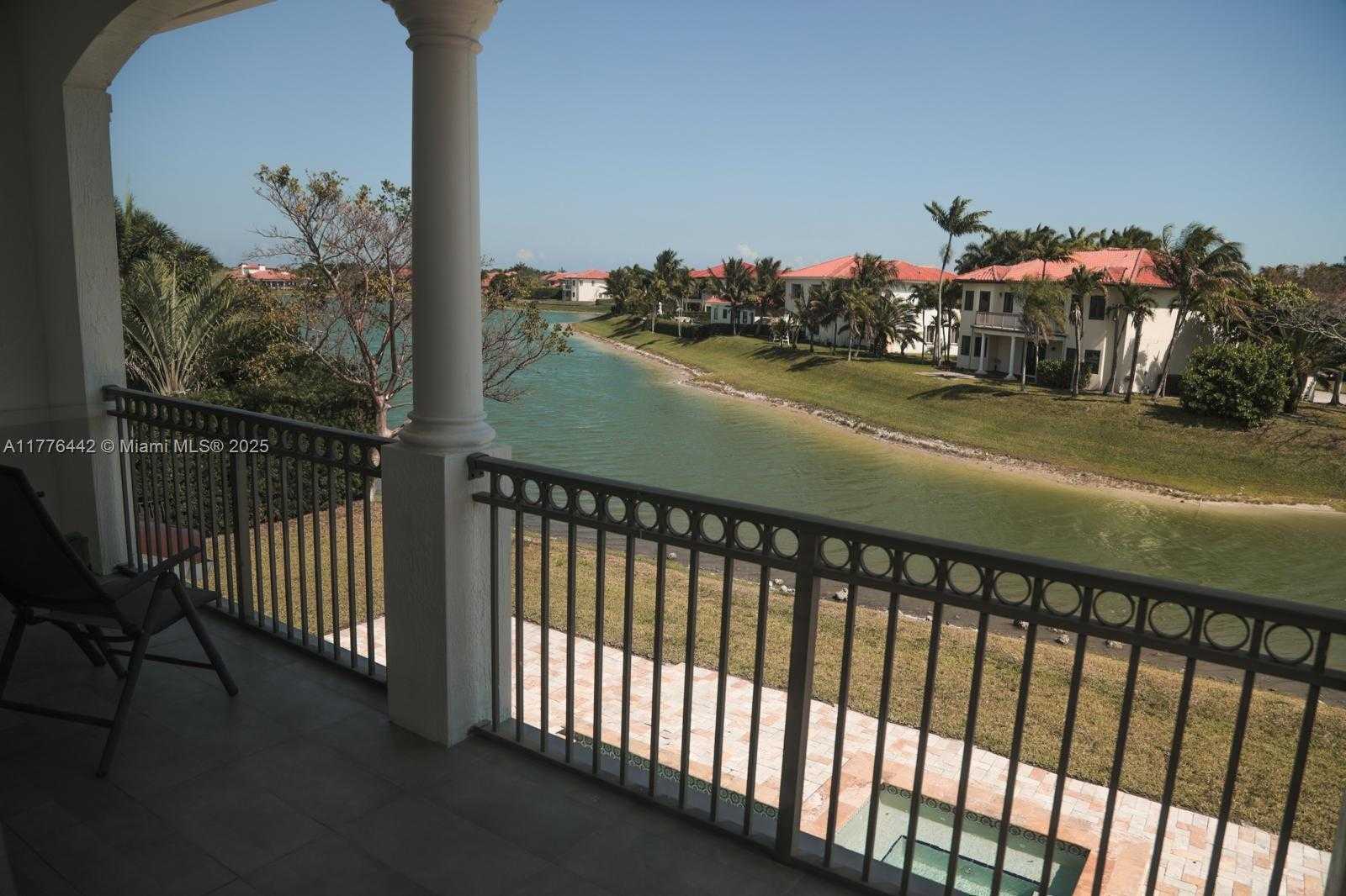 Small Image of 19209 SOUTH WEST 80TH CT, Cutler Bay Number 31
