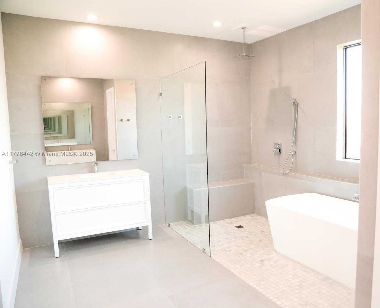 Small Image of 19209 SOUTH WEST 80TH CT, Cutler Bay Number 33