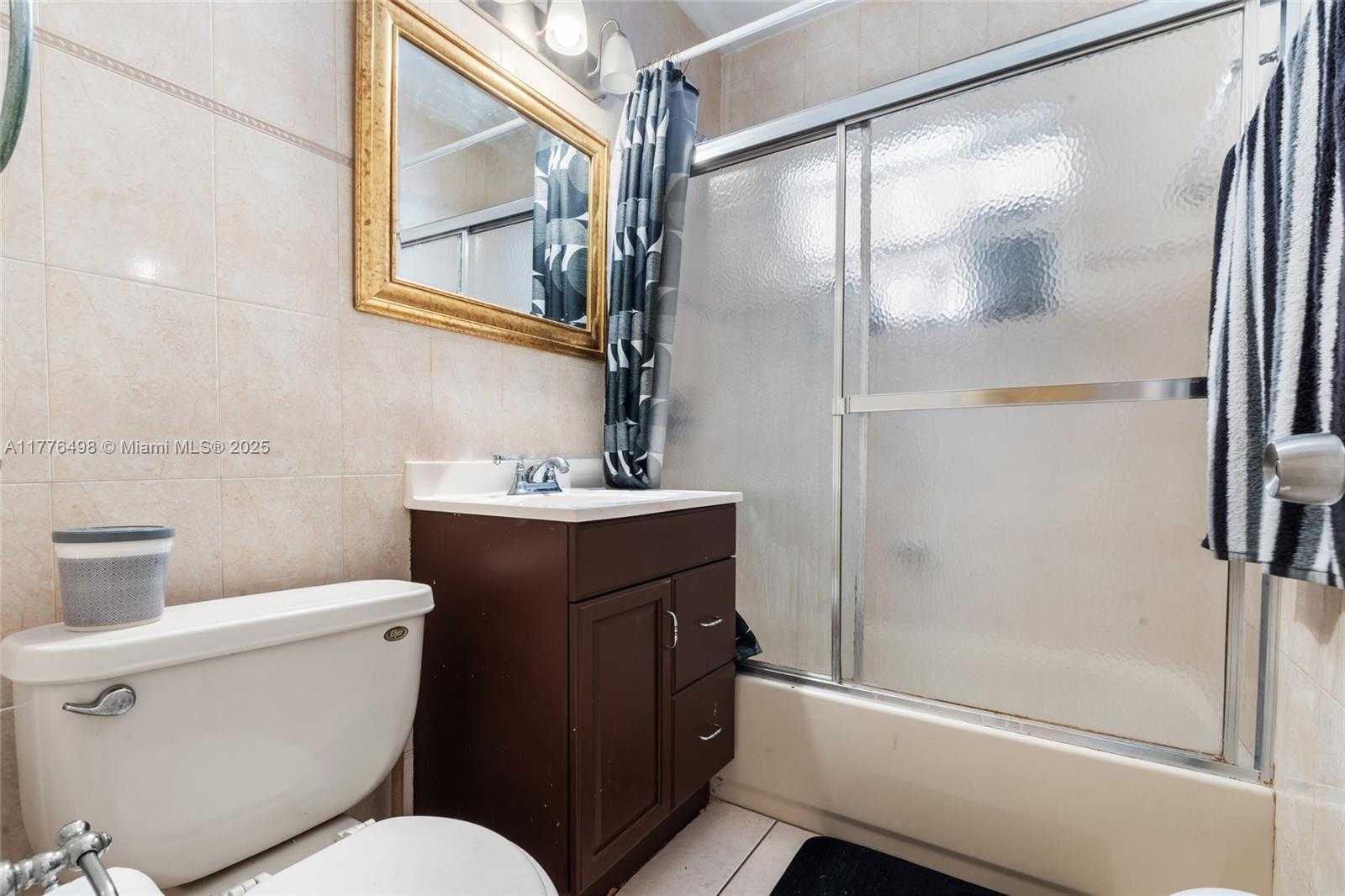Small Image of 1223 NORTH EAST 182ND ST, North Miami Beach Number 10