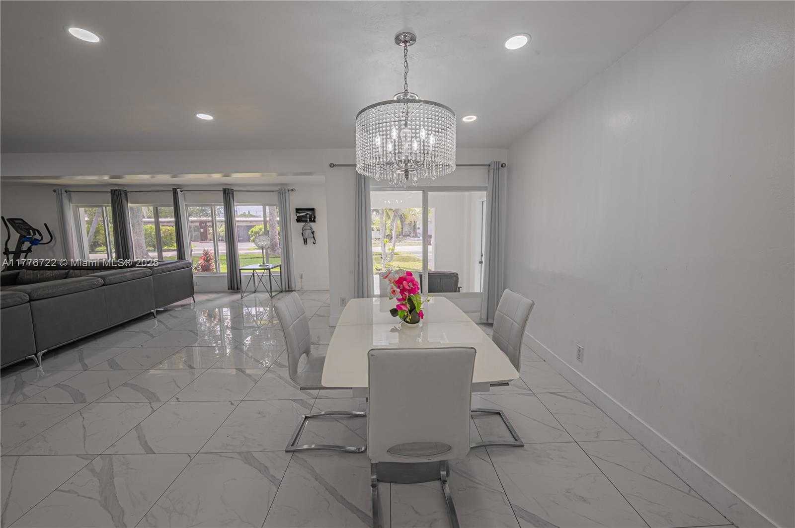 Small Image of 1901 NORTH EAST 186TH DR, North Miami Beach Number 13