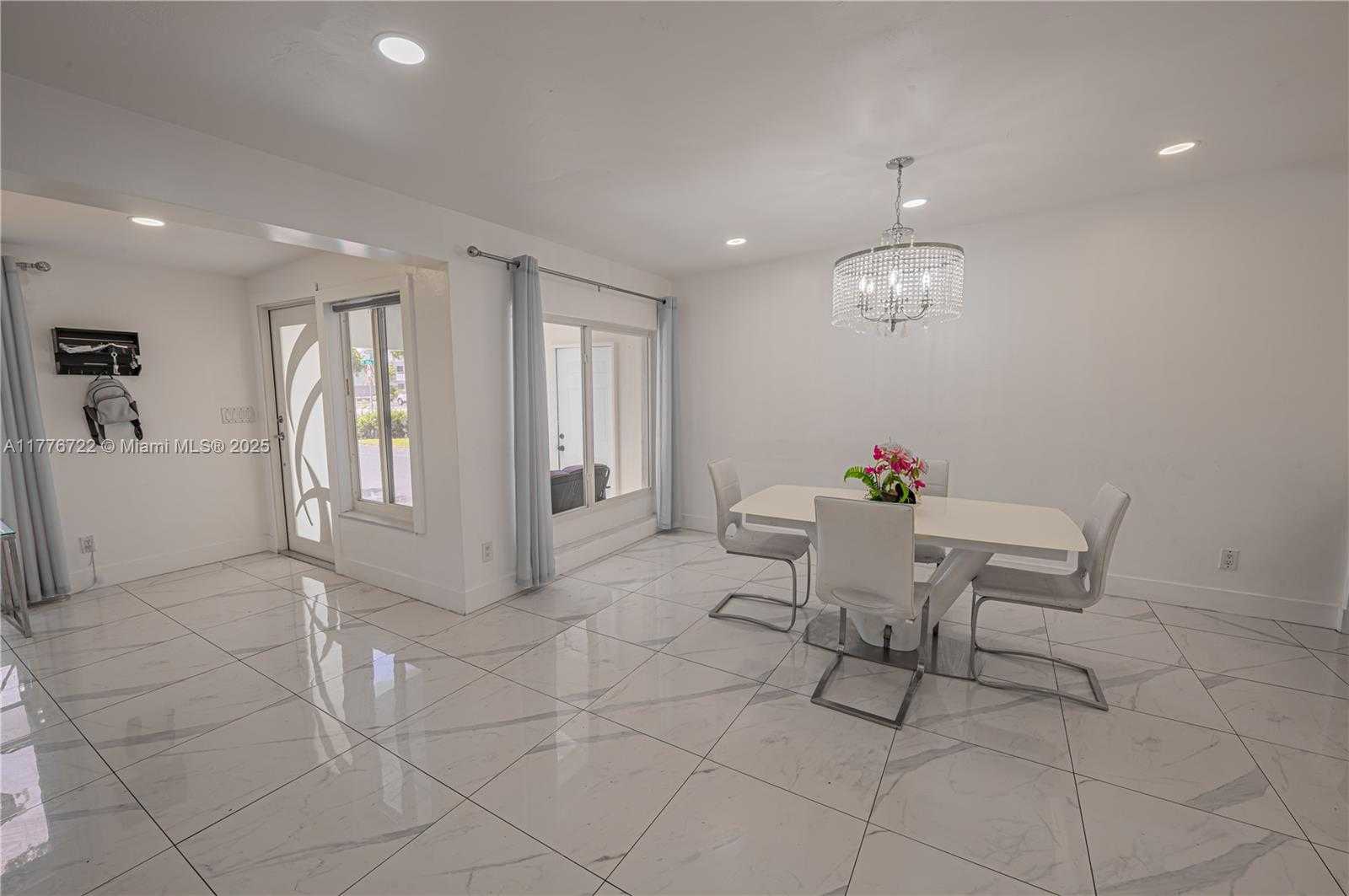 Small Image of 1901 NORTH EAST 186TH DR, North Miami Beach Number 15