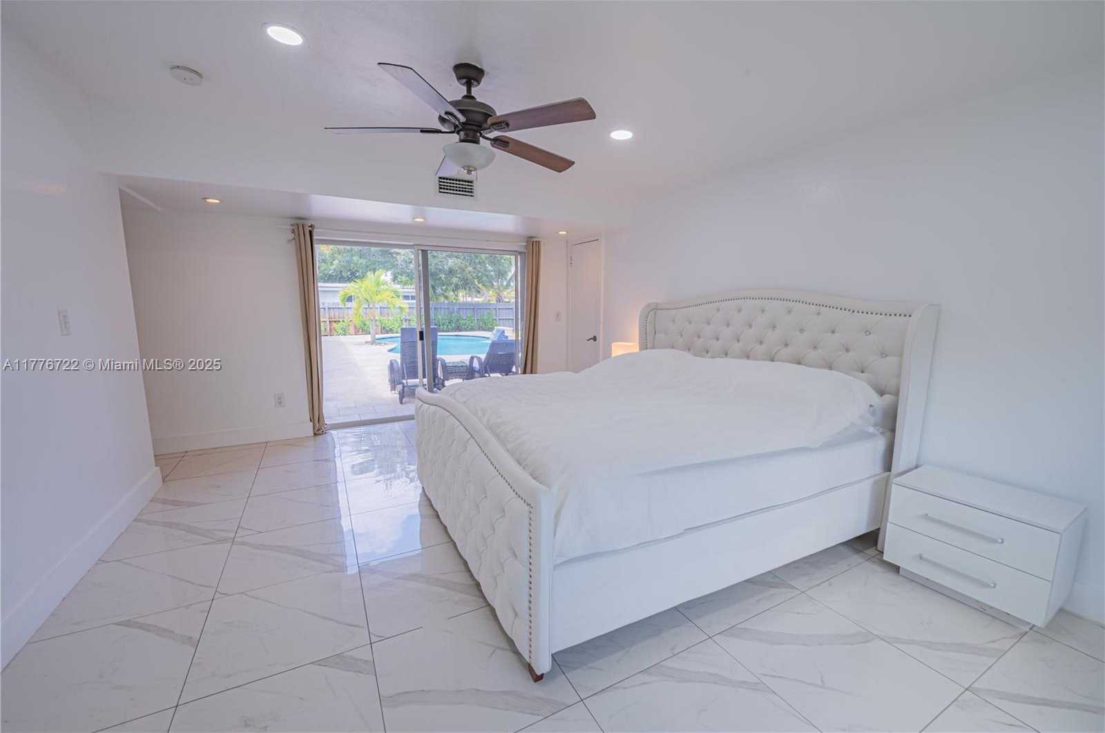 Small Image of 1901 NORTH EAST 186TH DR, North Miami Beach Number 20