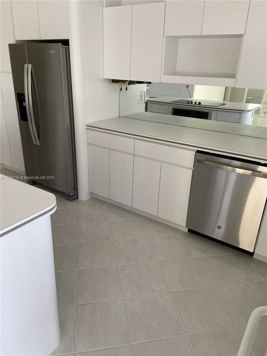 Small Image of 1601 NORTH 29TH AVE, Hollywood Number 11