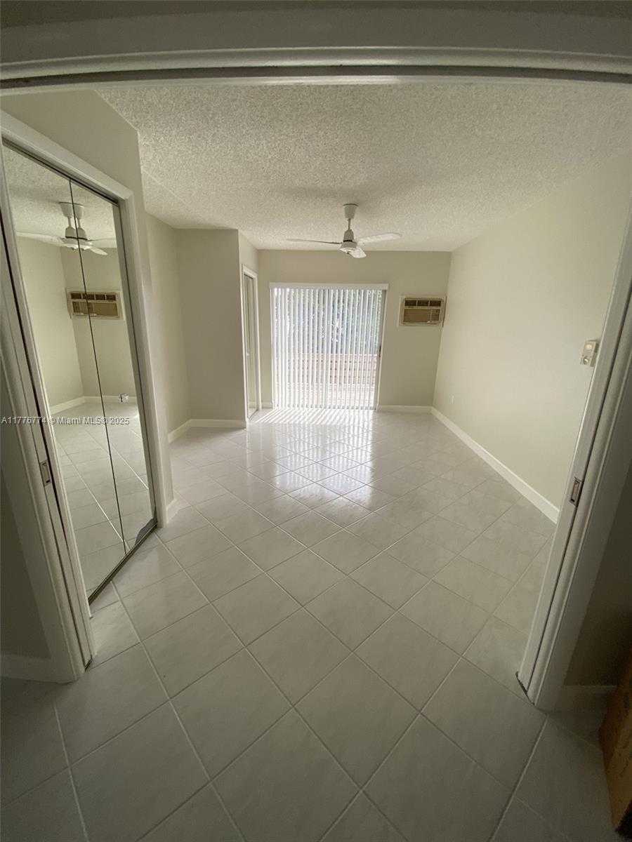 Small Image of 1601 NORTH 29TH AVE, Hollywood Number 20