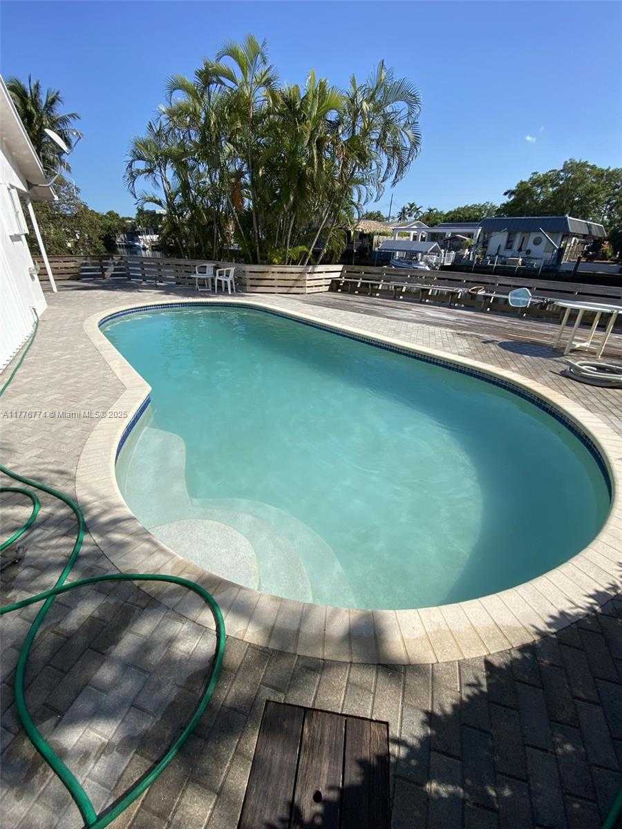 Small Image of 1601 NORTH 29TH AVE, Hollywood Number 30