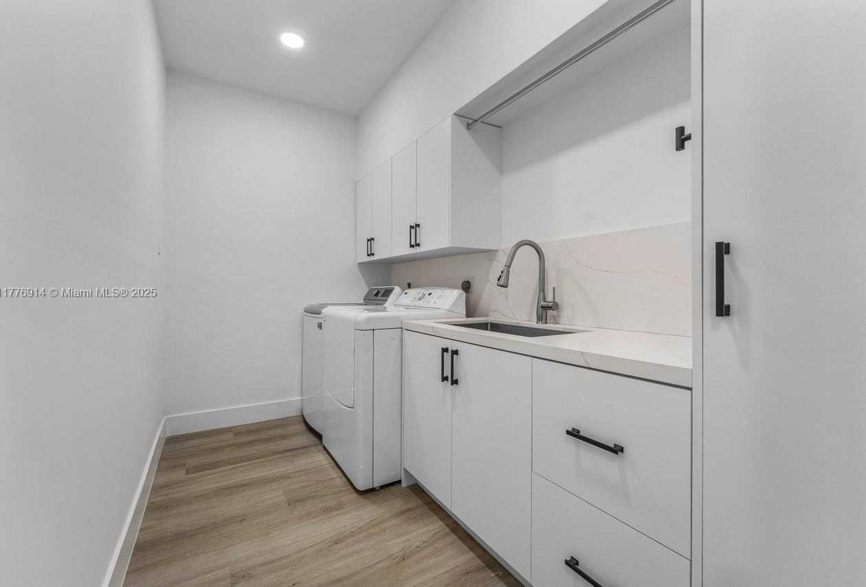 Small Image of 872 NORTH EAST 79, Boca Raton Number 10