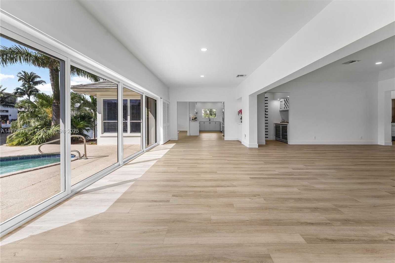 Small Image of 872 NORTH EAST 79, Boca Raton Number 13