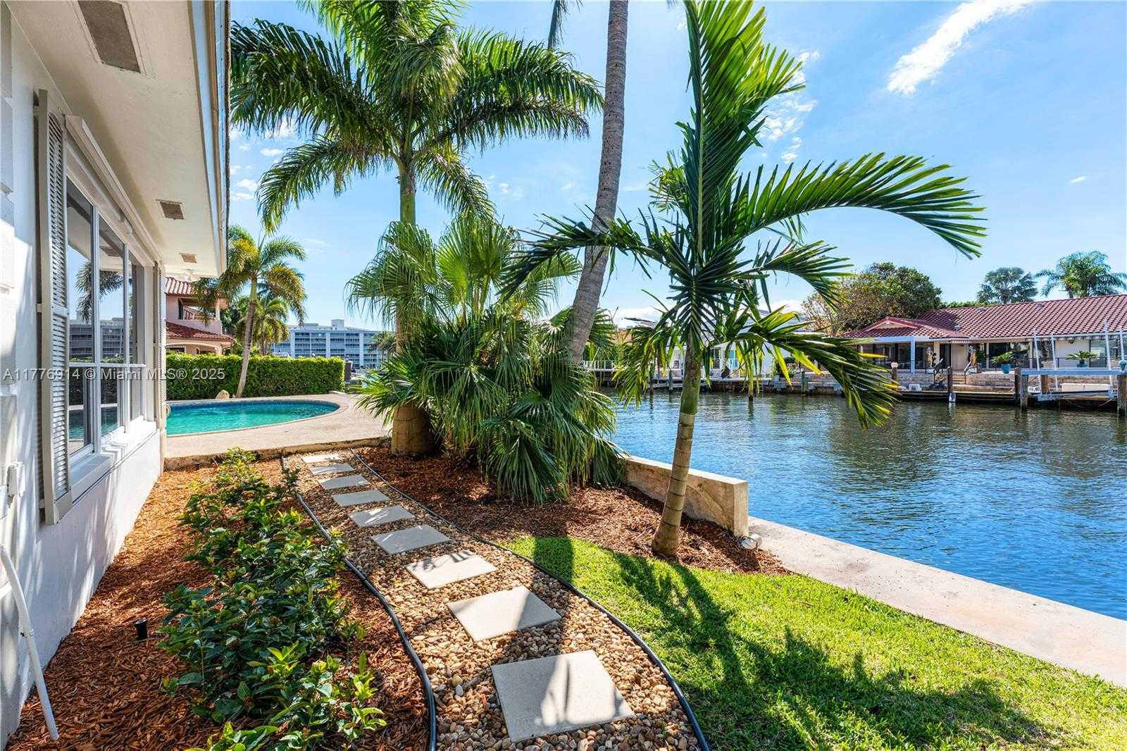 Small Image of 872 NORTH EAST 79, Boca Raton Number 27
