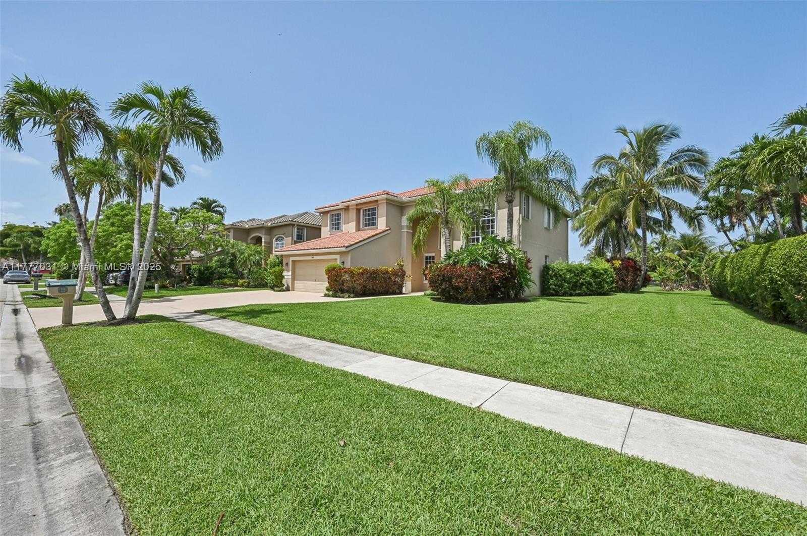 Small Image of 9145 PICOT CT, Boynton Beach Number 2