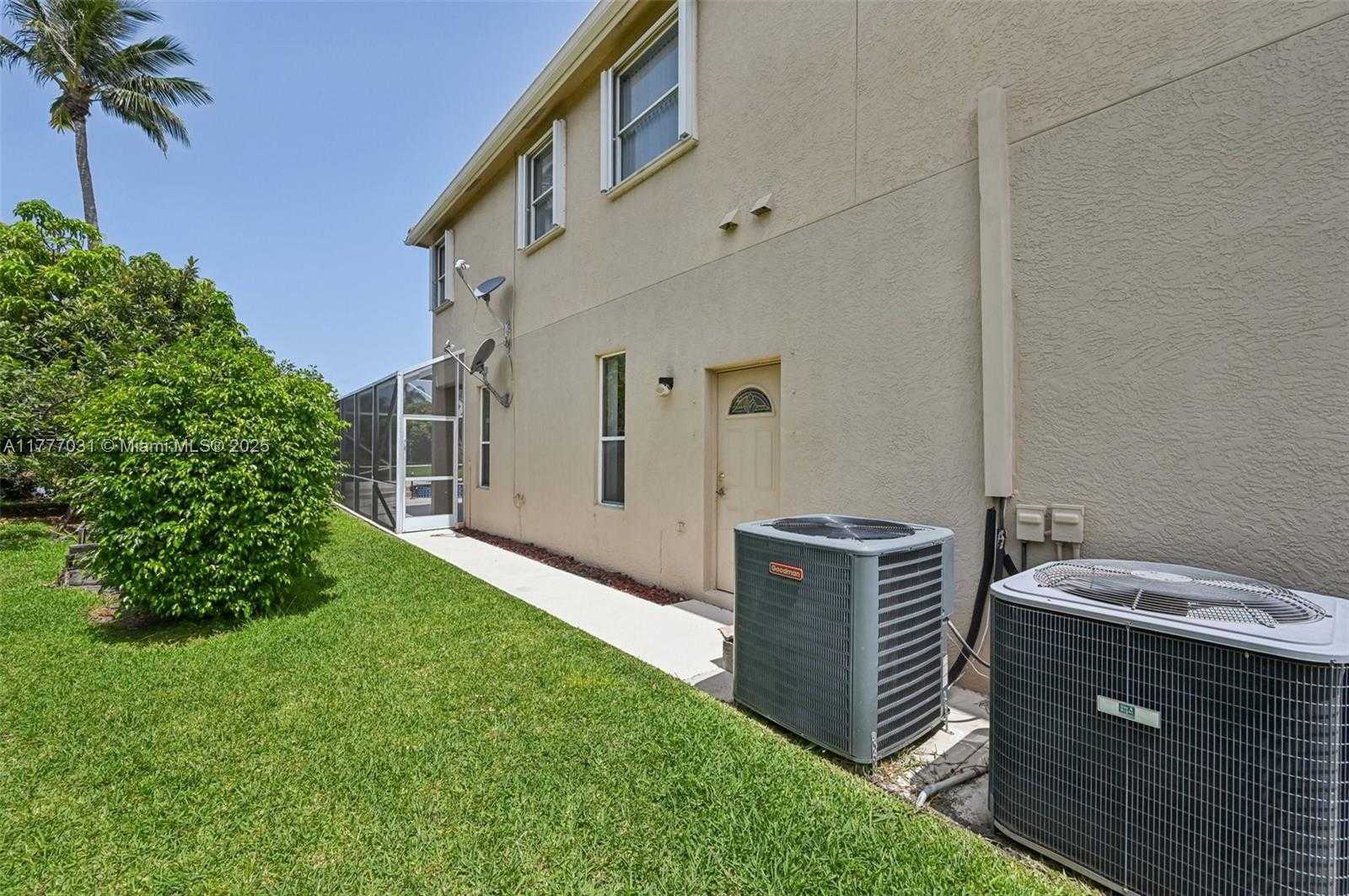 Small Image of 9145 PICOT CT, Boynton Beach Number 47