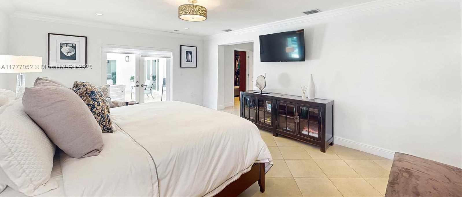 Small Image of 8860 SOUTH WEST 155TH TER, Palmetto Bay Number 12