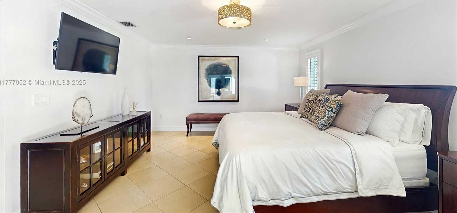 Small Image of 8860 SOUTH WEST 155TH TER, Palmetto Bay Number 13