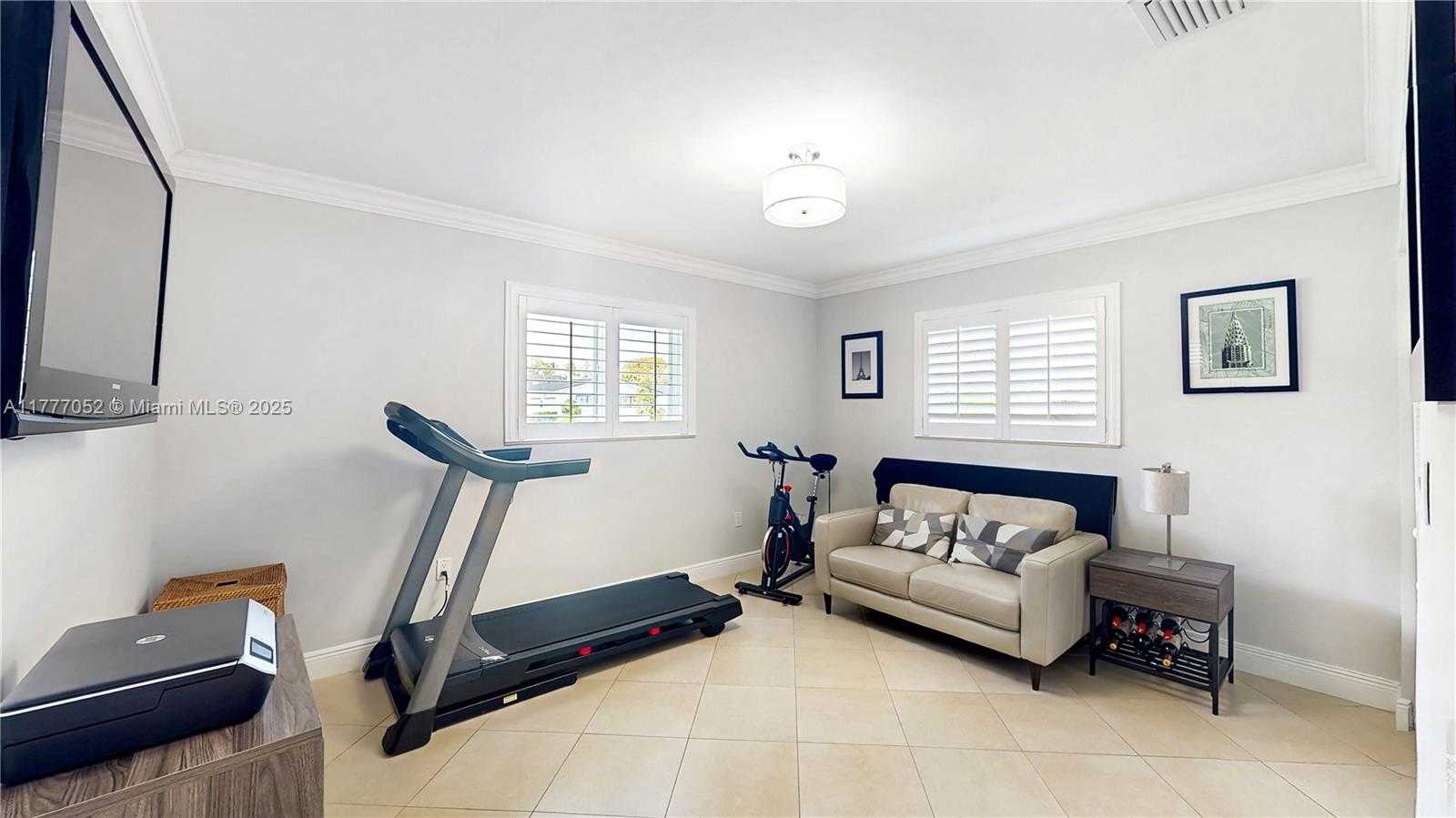 Small Image of 8860 SOUTH WEST 155TH TER, Palmetto Bay Number 19