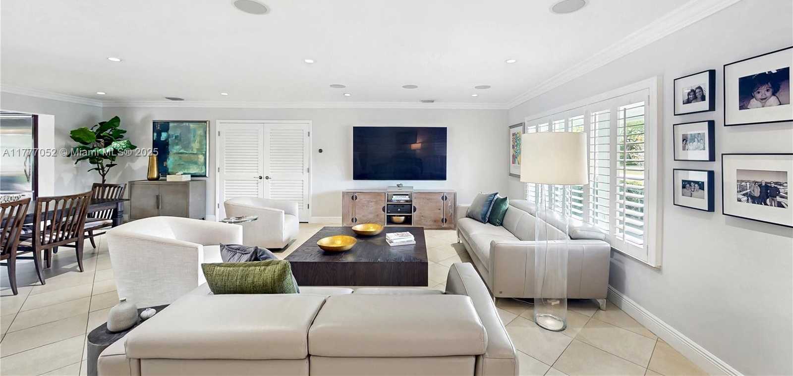 Small Image of 8860 SOUTH WEST 155TH TER, Palmetto Bay Number 3