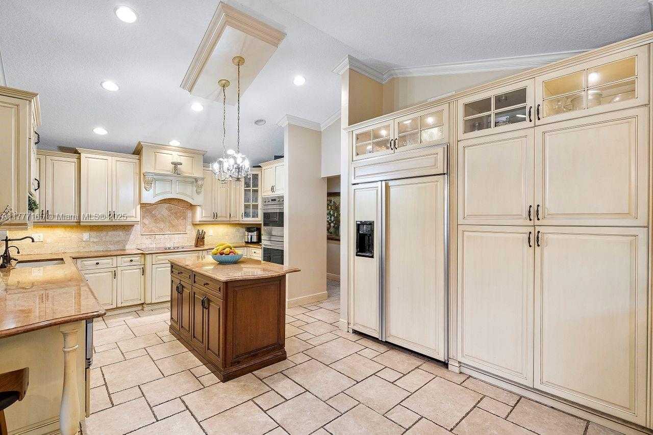 Small Image of 10101 SOUTH WEST 5TH ST, Plantation Number 16