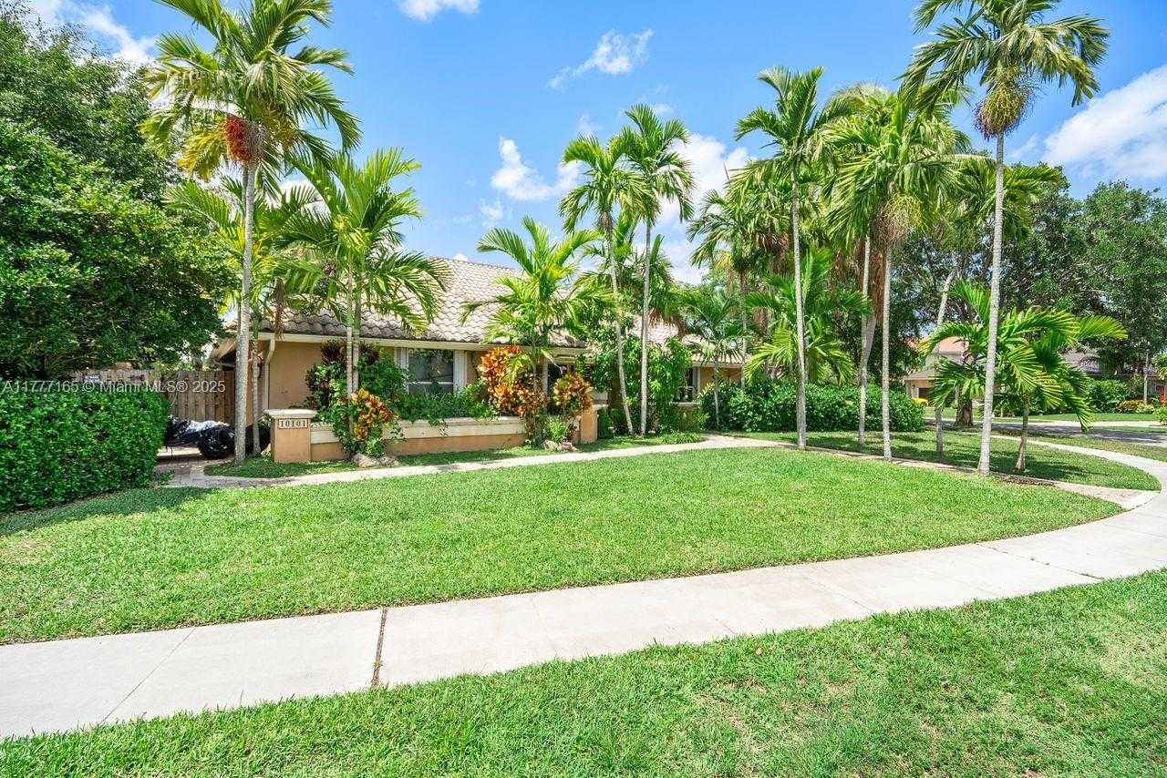 Small Image of 10101 SOUTH WEST 5TH ST, Plantation Number 2