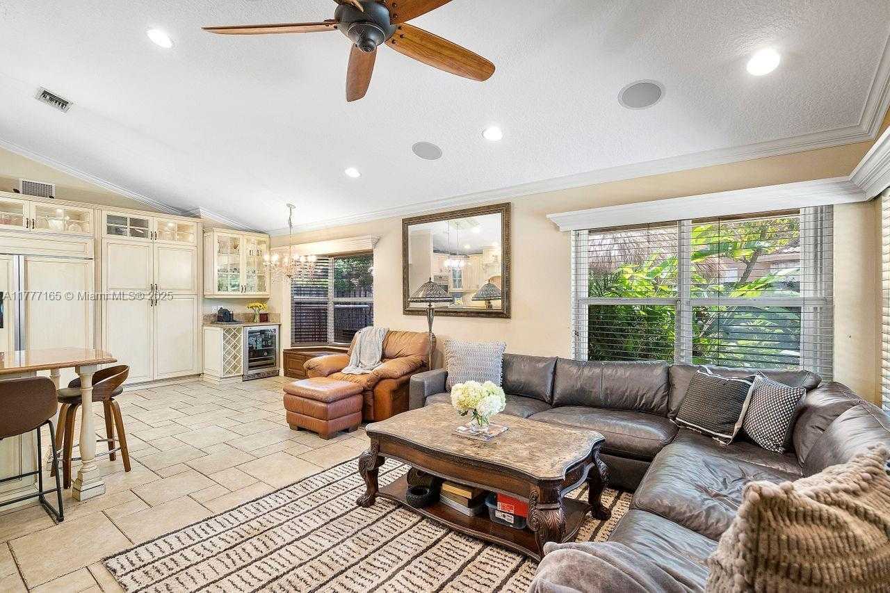 Small Image of 10101 SOUTH WEST 5TH ST, Plantation Number 22