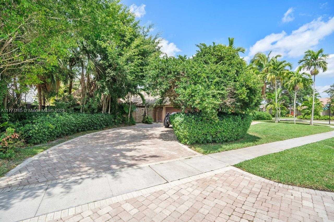 Small Image of 10101 SOUTH WEST 5TH ST, Plantation Number 37