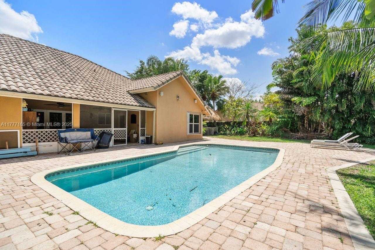 Small Image of 10101 SOUTH WEST 5TH ST, Plantation Number 42