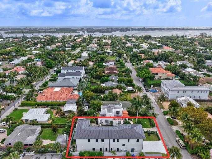 Small Image of 371 EAST LAKEWOOD RD, West Palm Beach Number 21