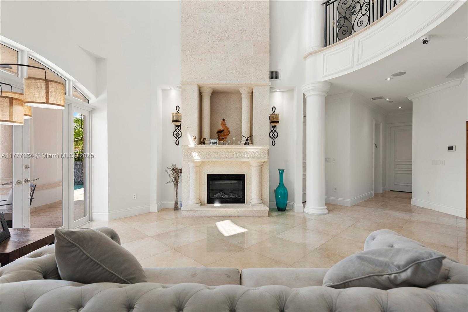Small Image of 3442 NORTH EAST 171ST ST, North Miami Beach Number 14