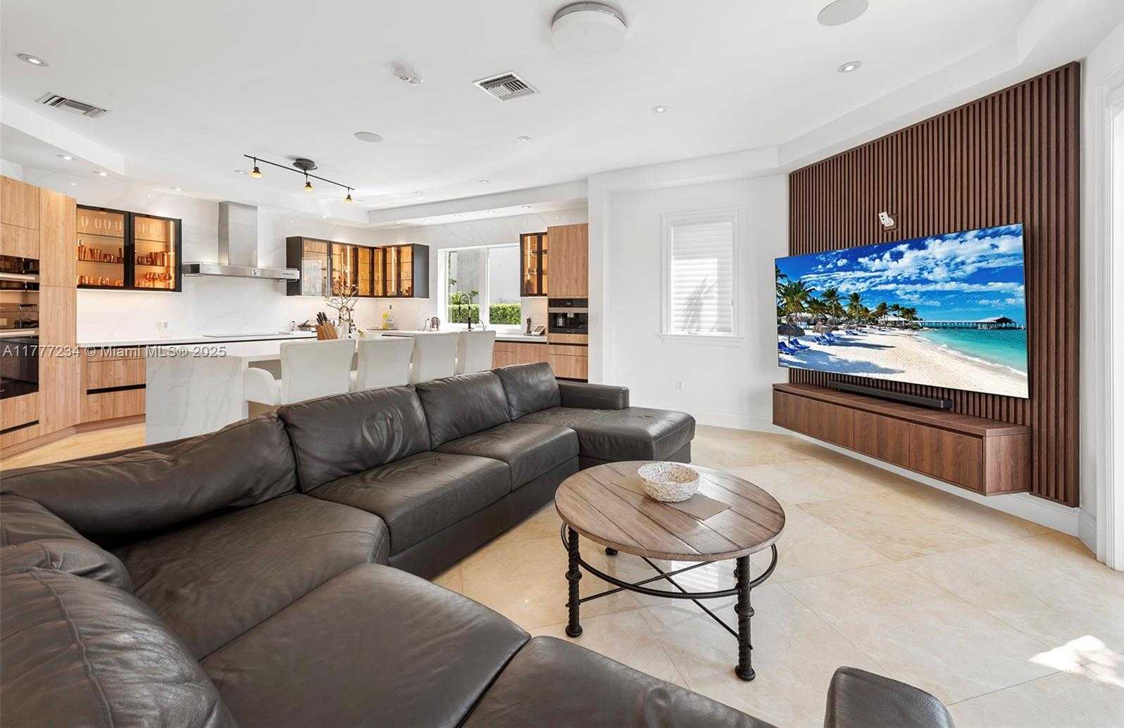 Small Image of 3442 NORTH EAST 171ST ST, North Miami Beach Number 23