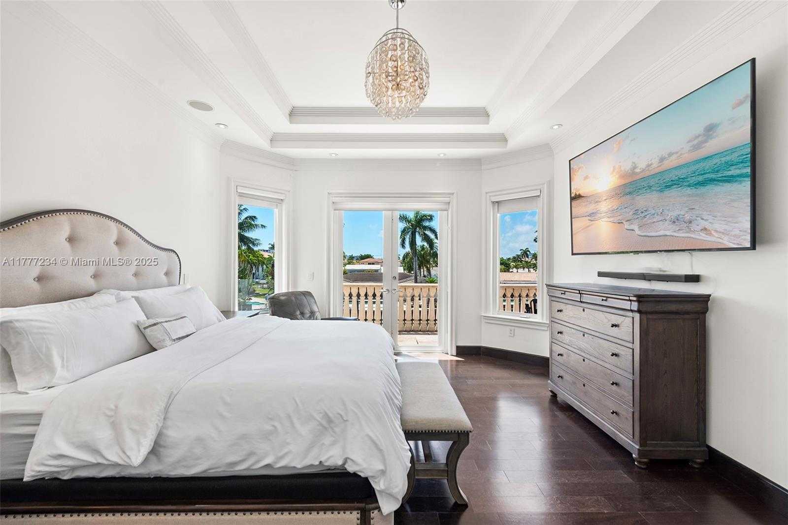Small Image of 3442 NORTH EAST 171ST ST, North Miami Beach Number 35
