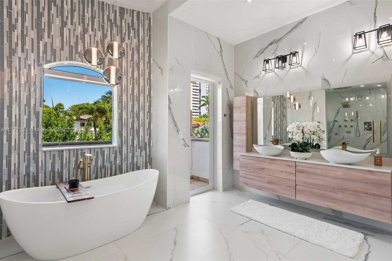 Small Image of 3442 NORTH EAST 171ST ST, North Miami Beach Number 40