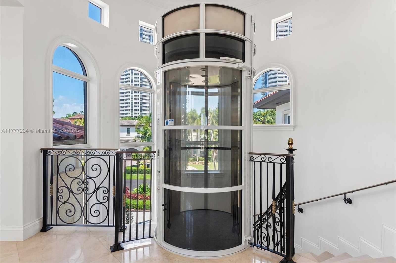 Small Image of 3442 NORTH EAST 171ST ST, North Miami Beach Number 48
