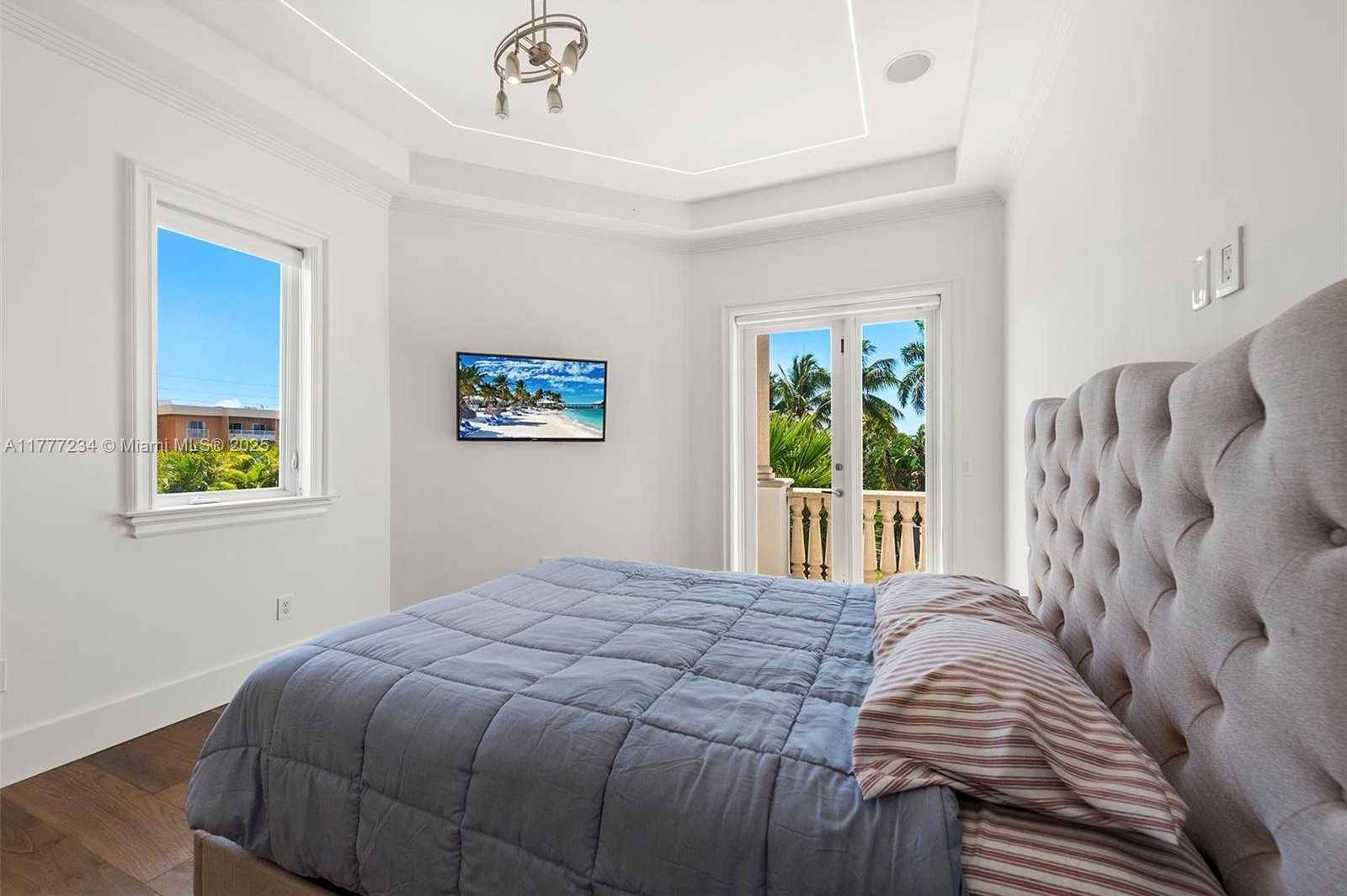 Small Image of 3442 NORTH EAST 171ST ST, North Miami Beach Number 50
