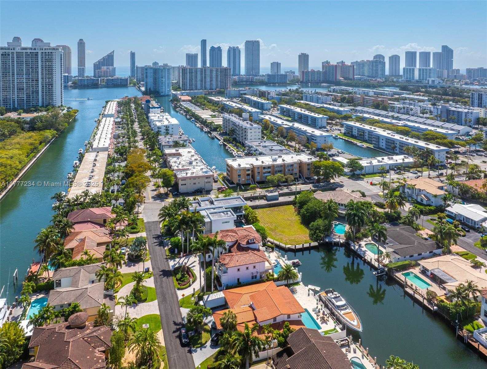Small Image of 3442 NORTH EAST 171ST ST, North Miami Beach Number 76