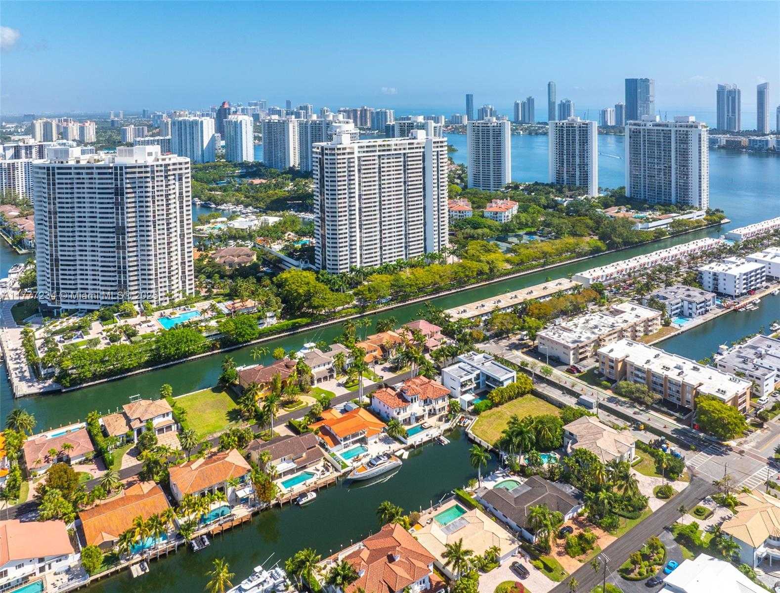 Small Image of 3442 NORTH EAST 171ST ST, North Miami Beach Number 77