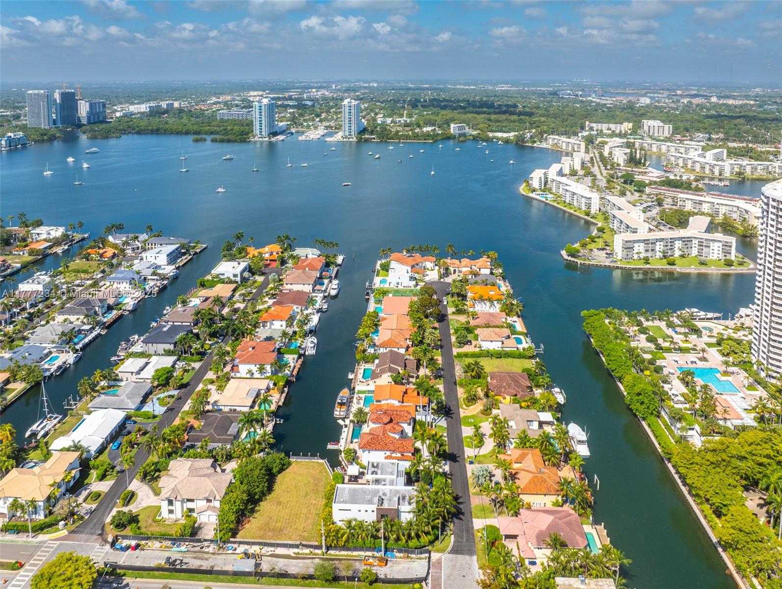 Small Image of 3442 NORTH EAST 171ST ST, North Miami Beach Number 83