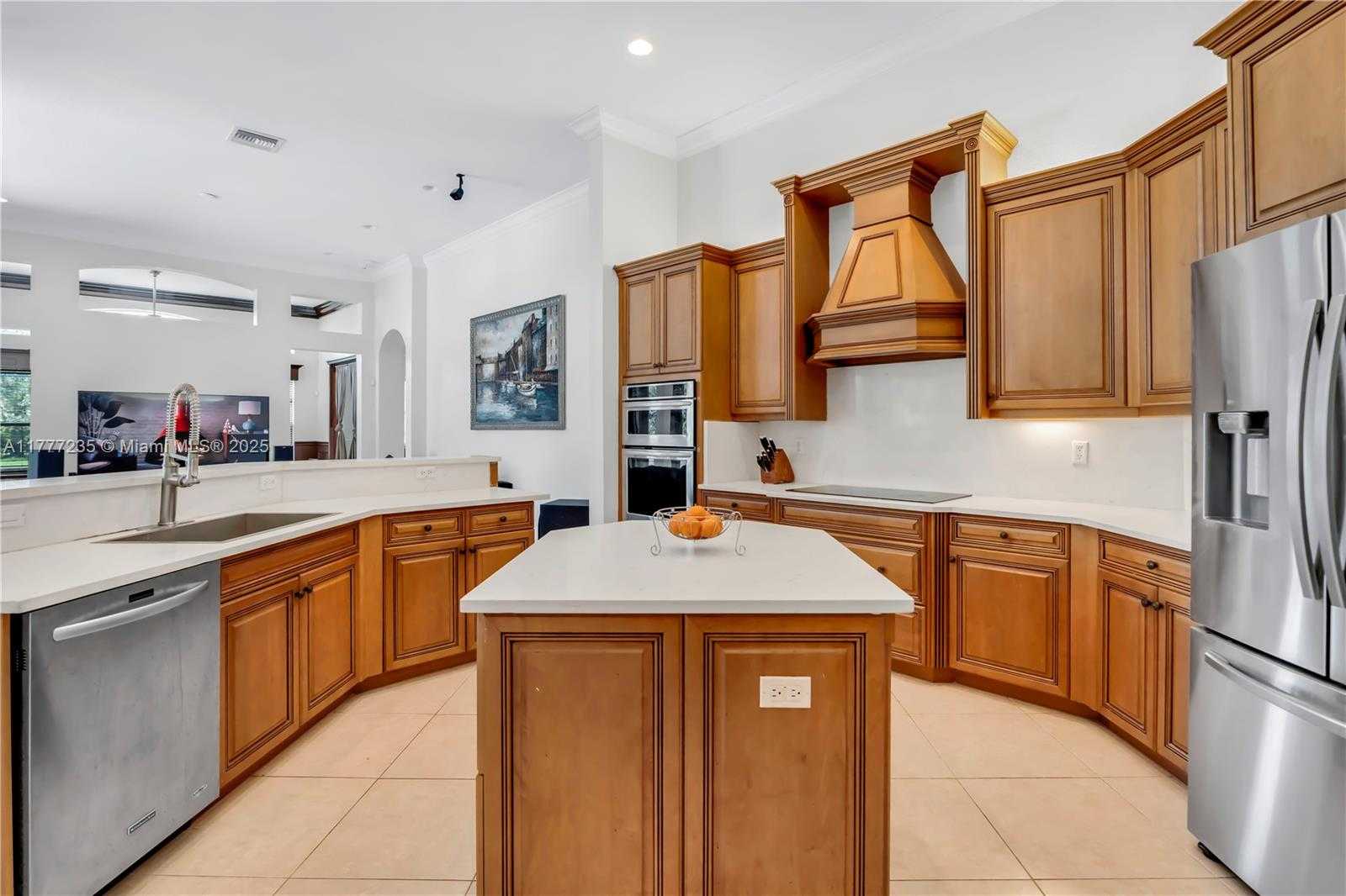 Small Image of 3432 DOVECOTE MEADOW LN, Davie Number 5