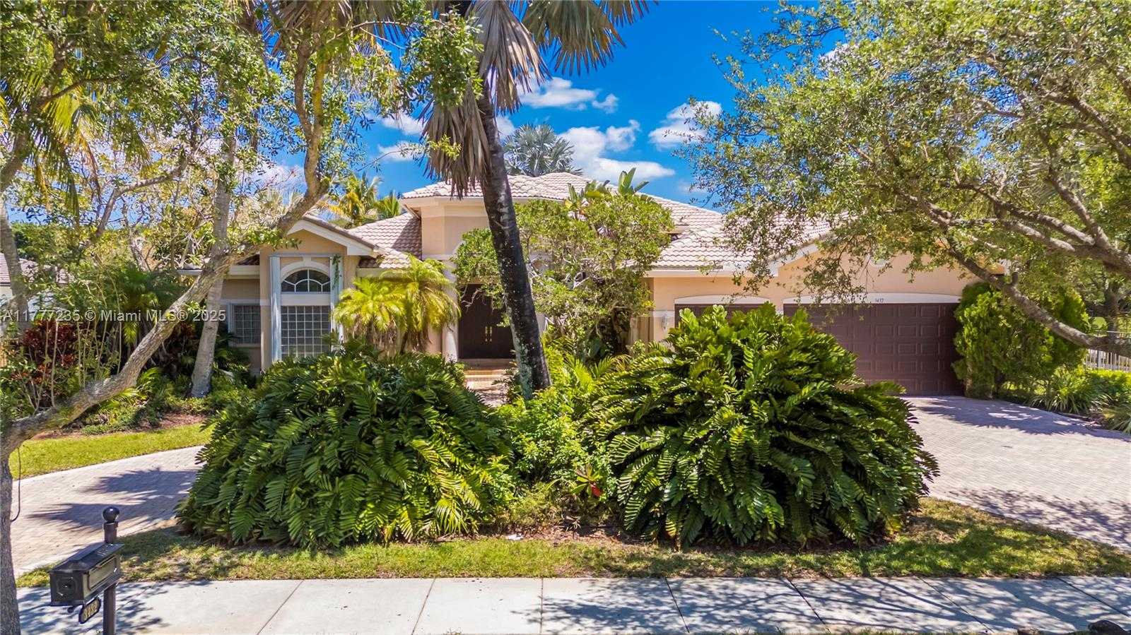 Small Image of 3432 DOVECOTE MEADOW LN, Davie Number 51