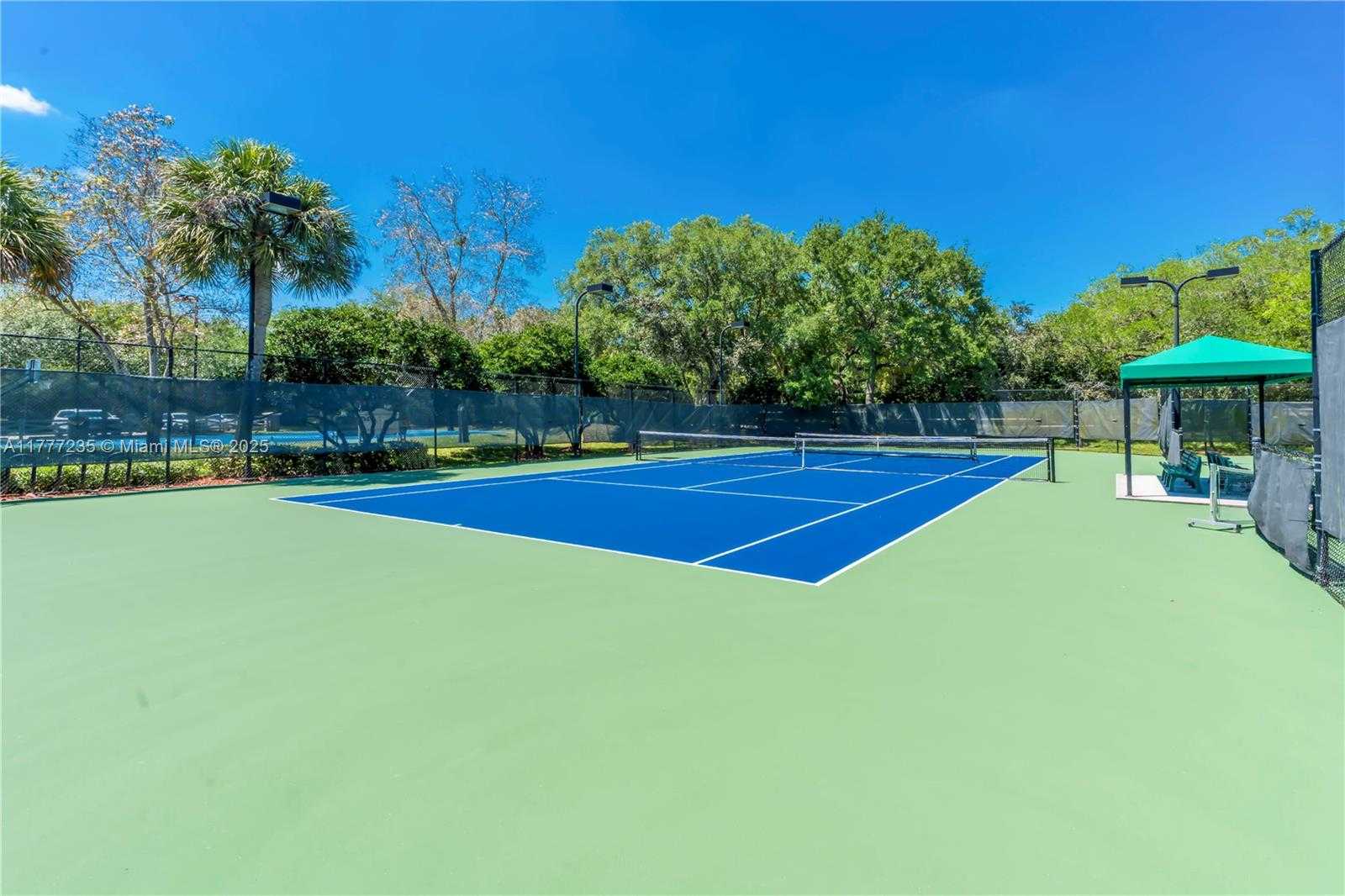 Small Image of 3432 DOVECOTE MEADOW LN, Davie Number 60