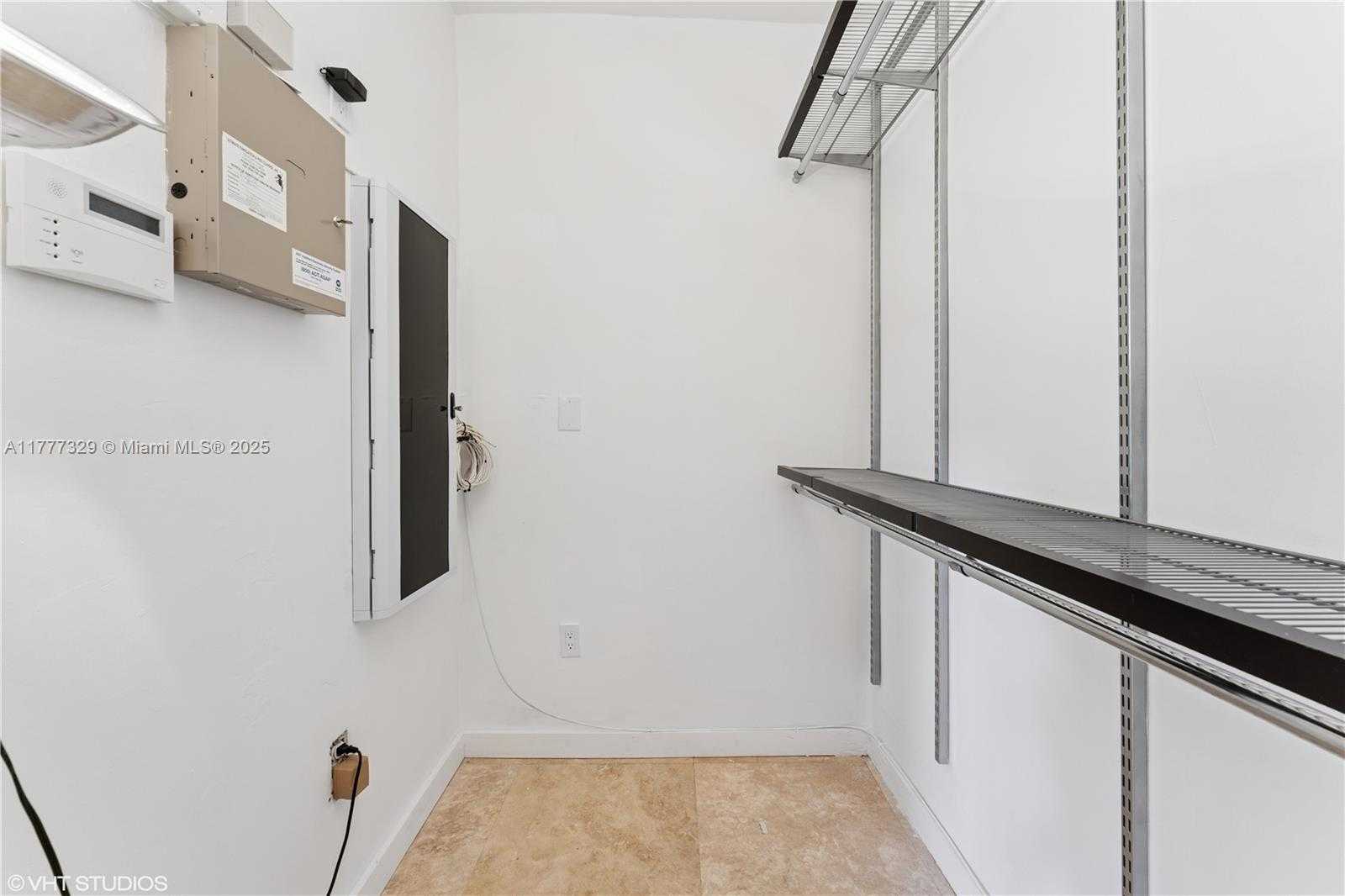 Small Image of 2180 NORTH EAST 191ST DR, North Miami Beach Number 21
