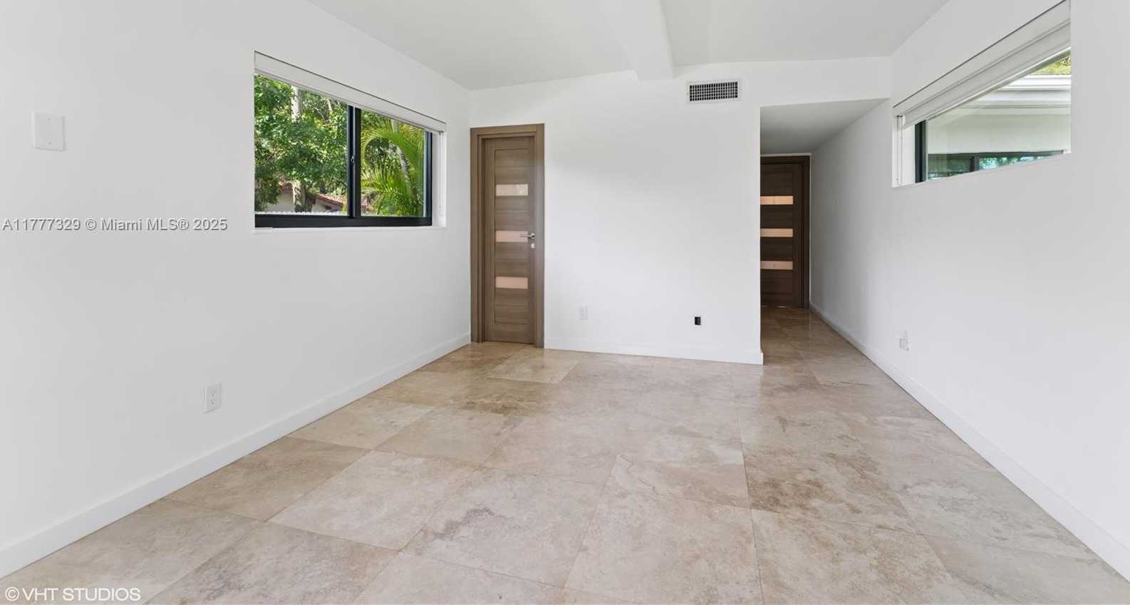 Small Image of 2180 NORTH EAST 191ST DR, North Miami Beach Number 32