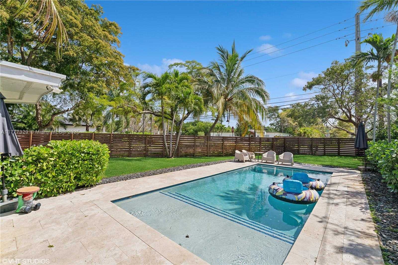 Small Image of 2180 NORTH EAST 191ST DR, North Miami Beach Number 40