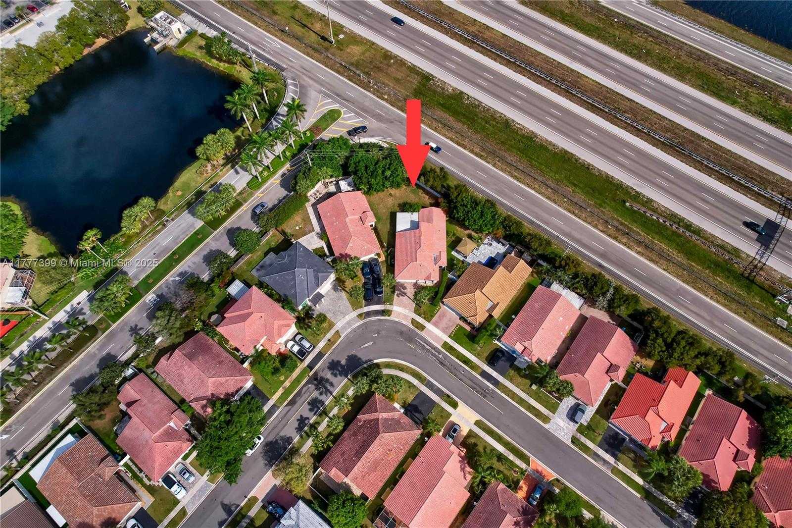 Small Image of 24 GABLES BLVD, Weston Number 6