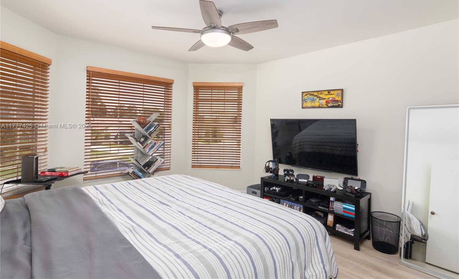 Small Image of 10263 ISLANDER DR, Boca Raton Number 23