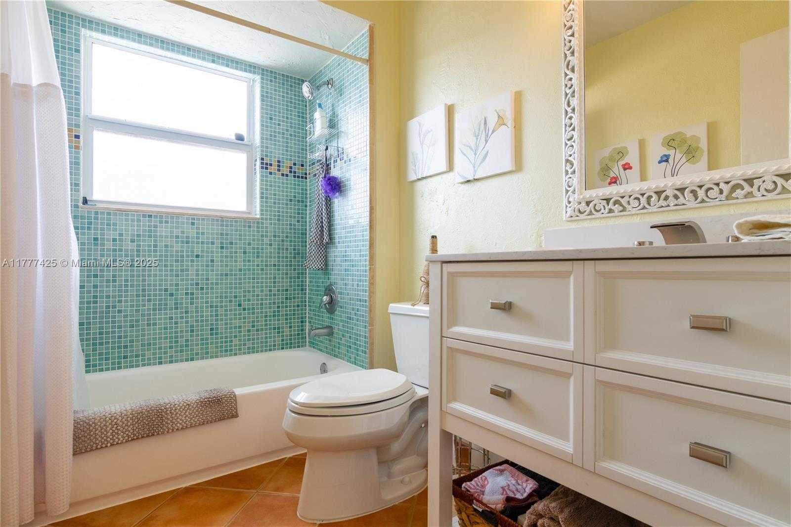 Small Image of 10263 ISLANDER DR, Boca Raton Number 25