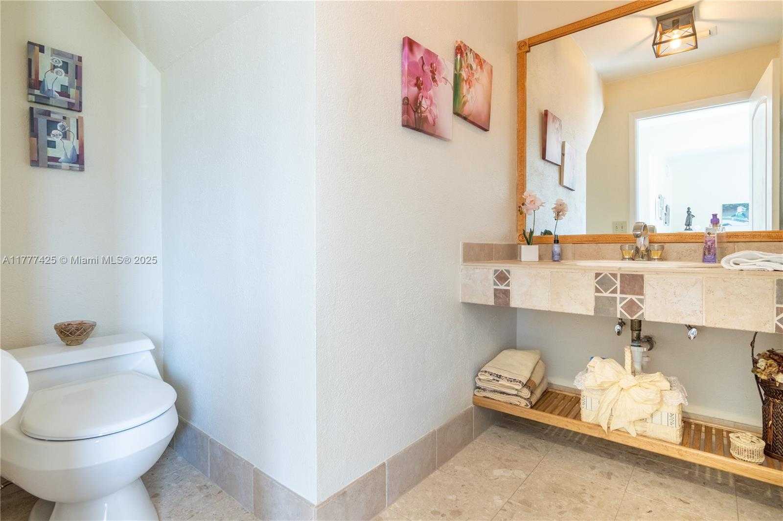 Small Image of 10263 ISLANDER DR, Boca Raton Number 26