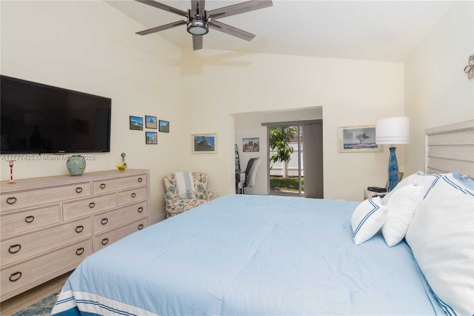 Small Image of 10263 ISLANDER DR, Boca Raton Number 28