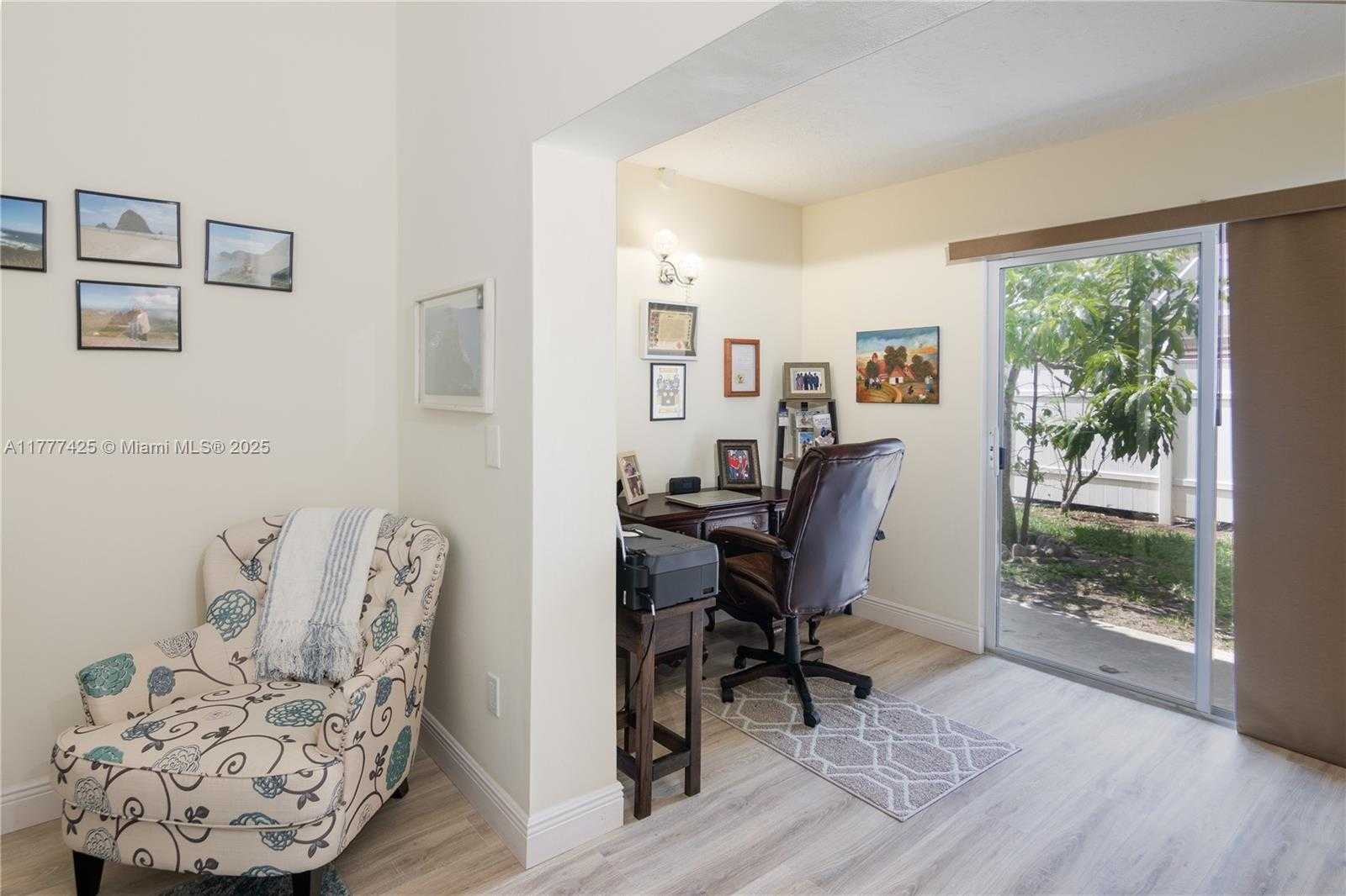Small Image of 10263 ISLANDER DR, Boca Raton Number 29