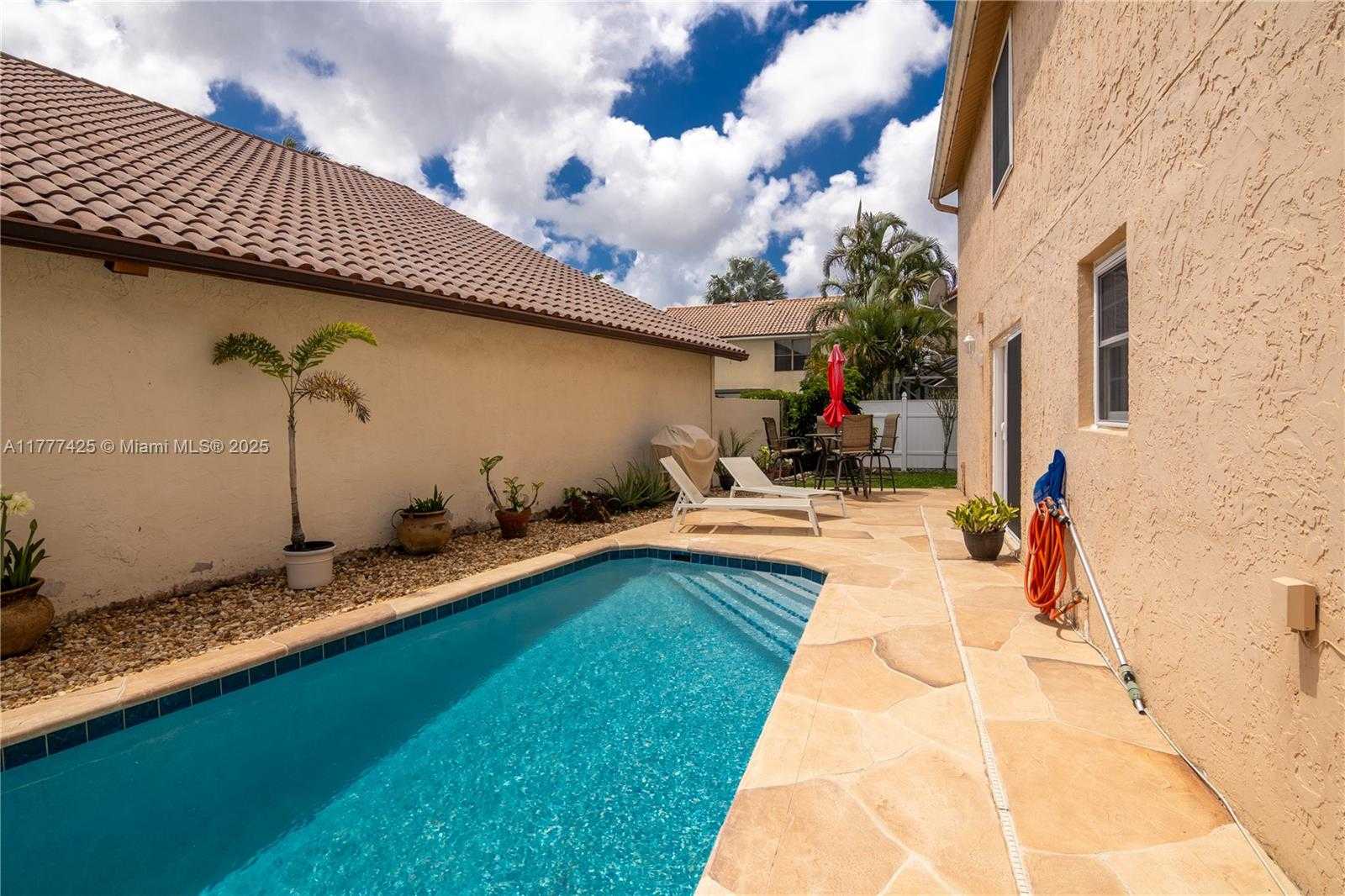 Small Image of 10263 ISLANDER DR, Boca Raton Number 32