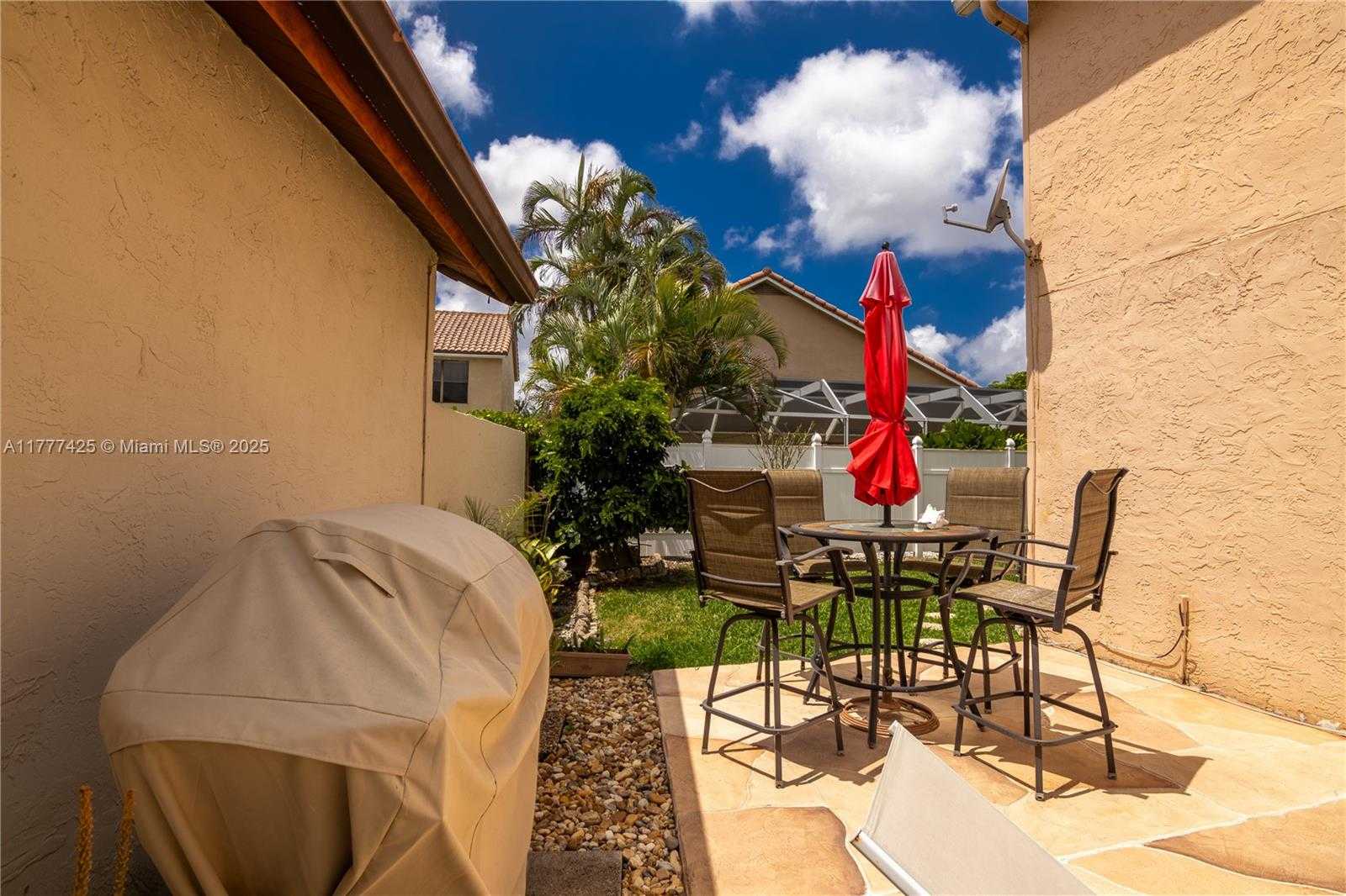 Small Image of 10263 ISLANDER DR, Boca Raton Number 36